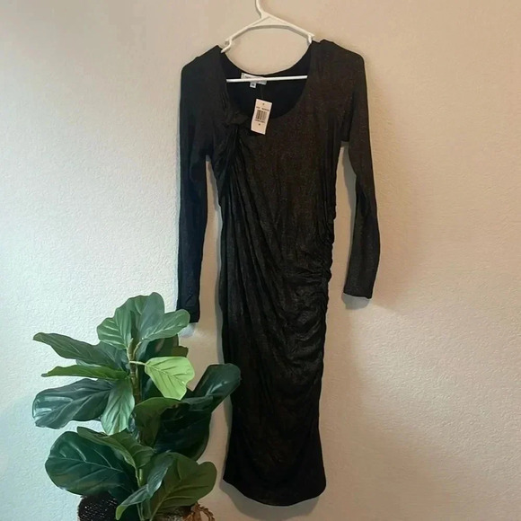 NWT The Vanity Room size medium black with gold shimmer dress - Picture 1 of 6